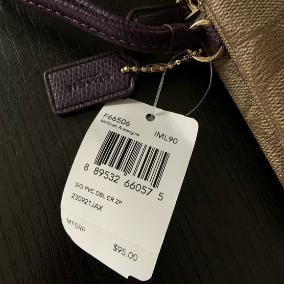 Coach Wristlet - Picture 5 of 5